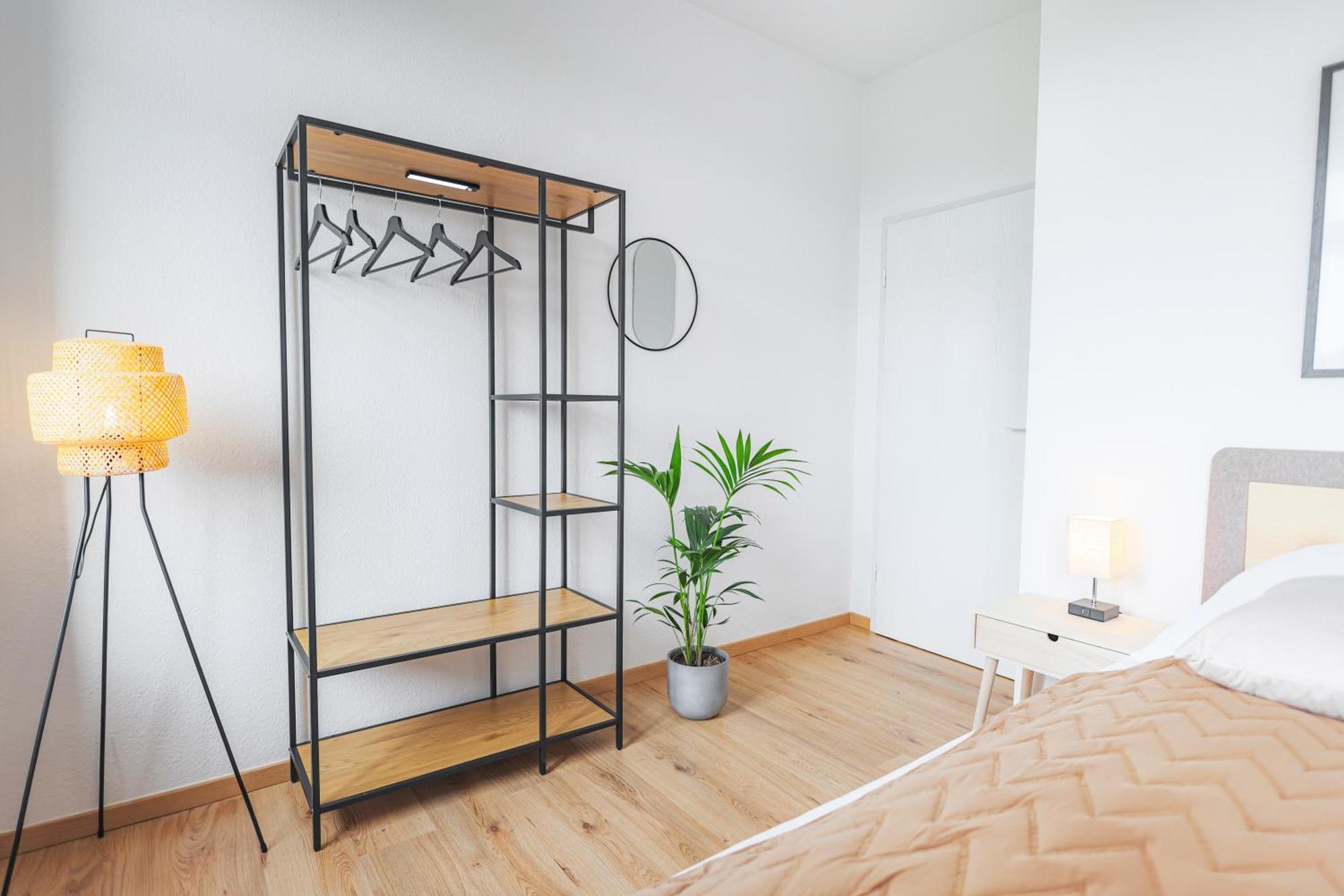 Prime - 2 Zimmer Wohnung Direkt Am Fluss Lipsia Esterno foto